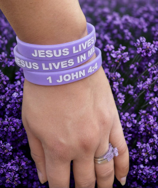 JESUS LIVES IN ME BRACELET